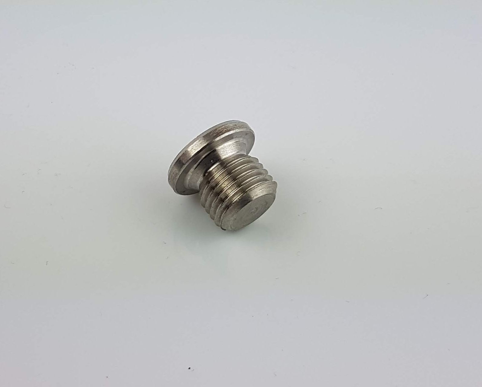 Tills - Final drive Screw plug M14X1,5 steeel plated replacing 